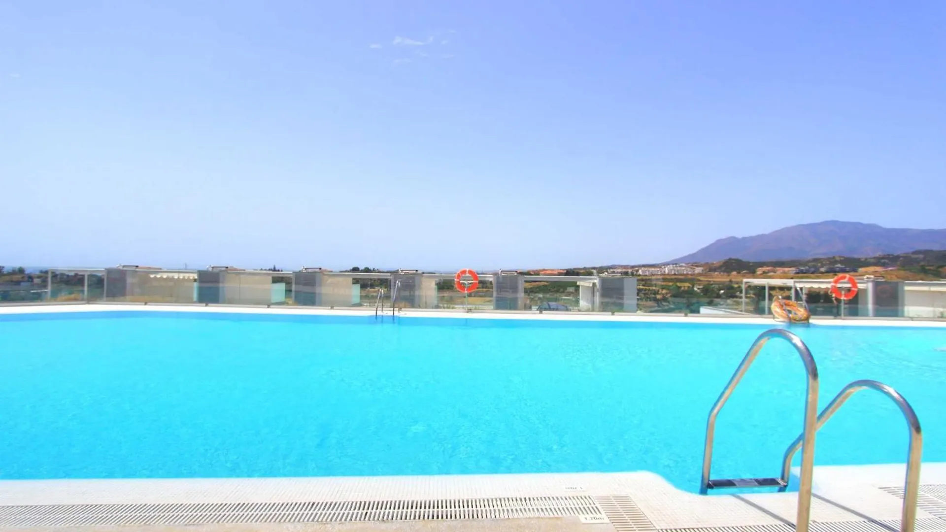 2202 Ocean View Apartment Estepona
